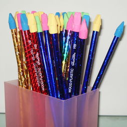 木塑铅笔与塑料文具 厂家直销，定制专属企业文具